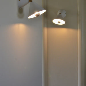 Atelier Areti - Cone 077 væglampe