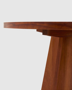 Standard Practice - Lola Round Table