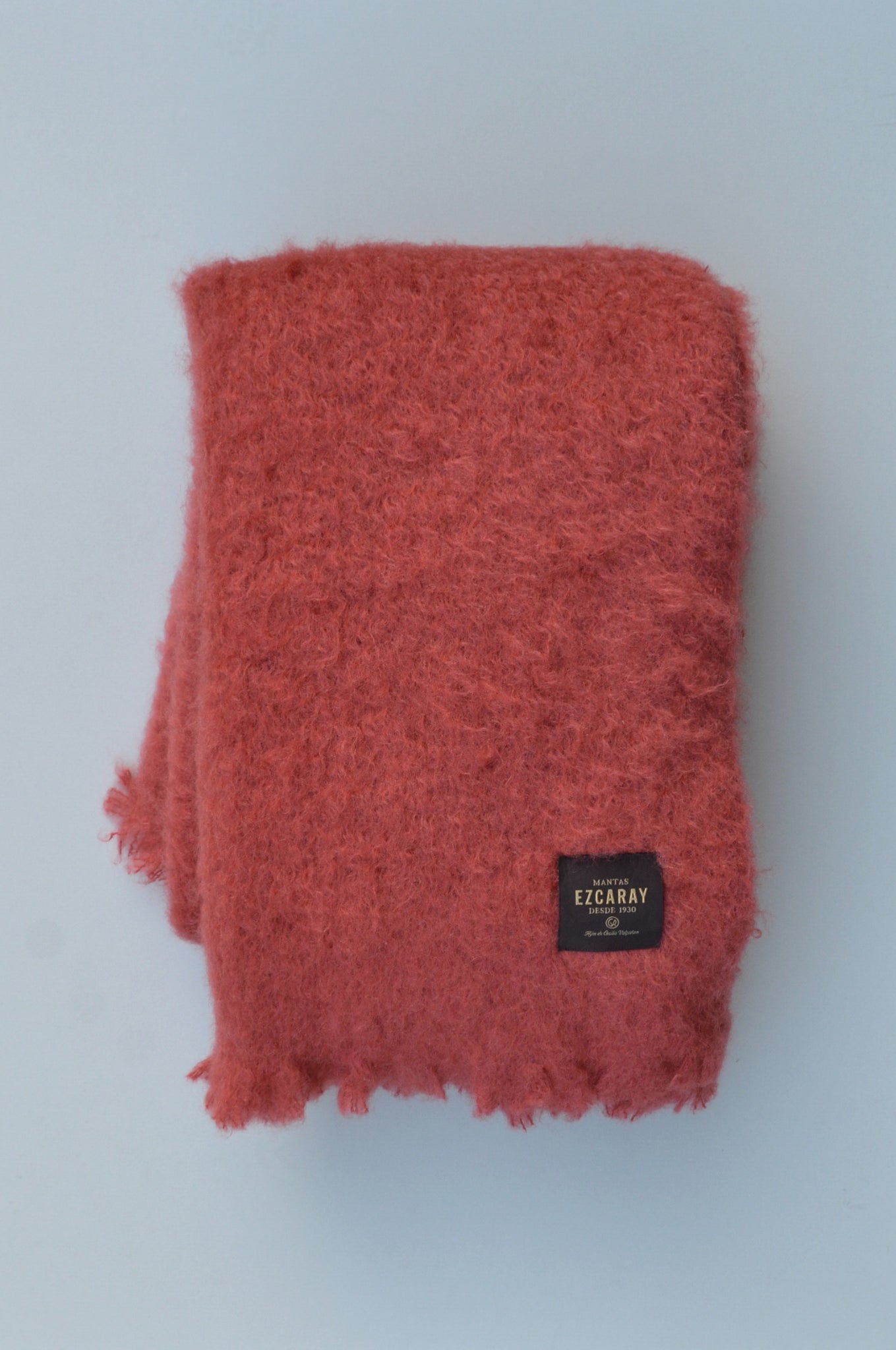 Mantas Ezcaray Mohair Rug - Pink