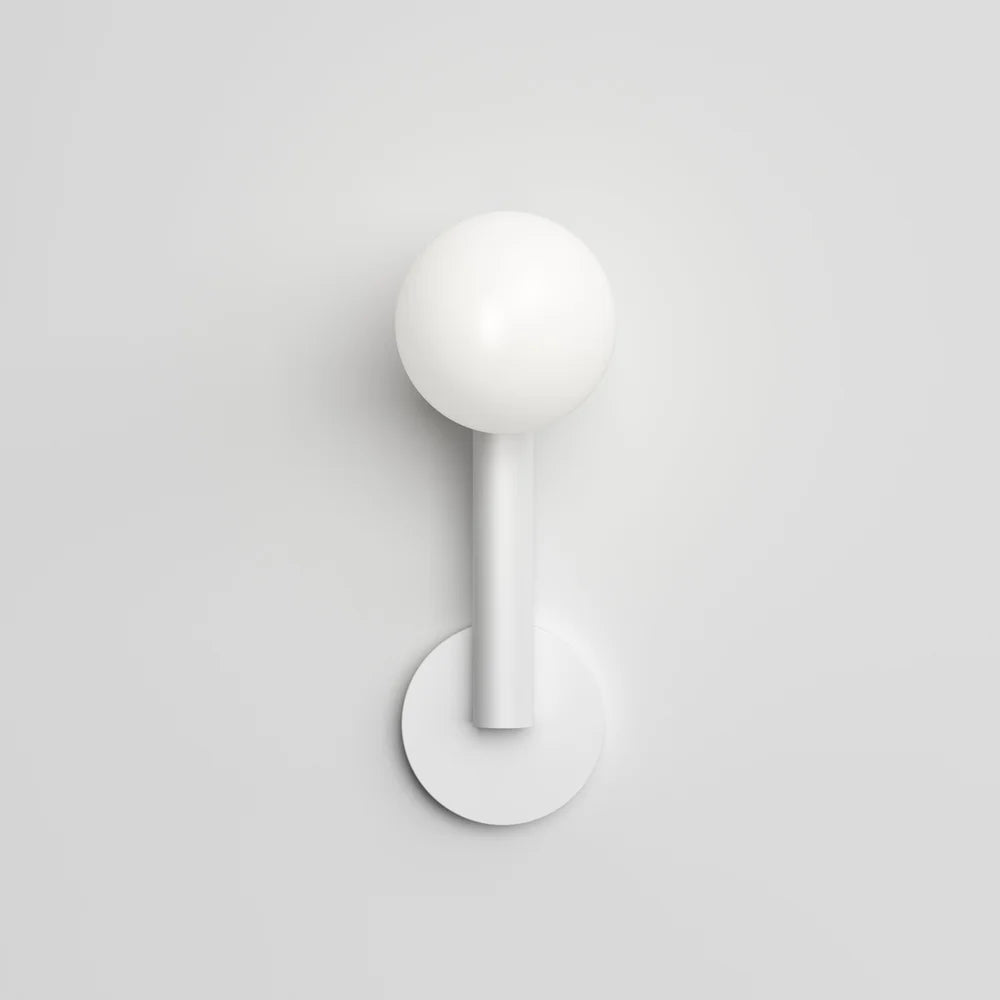 Atelier Areti - Tube with globes and cones