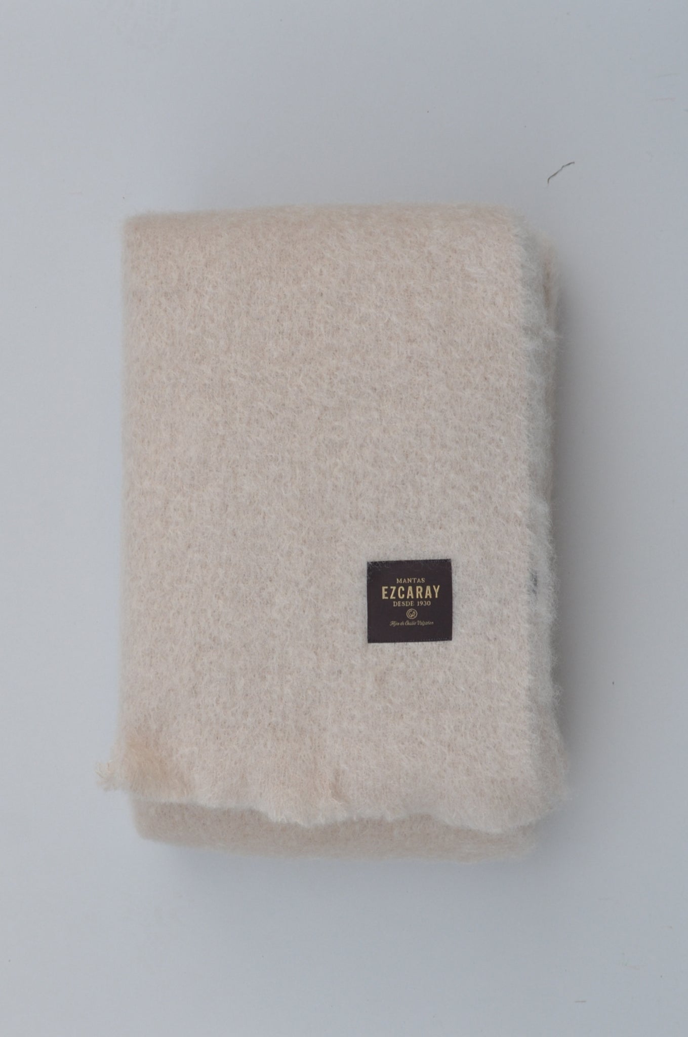 Mantas Ezcaray Mohair Rug - Pink