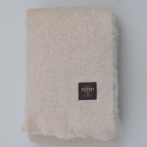 Mantas Ezcaray Mohair Rug - Pink