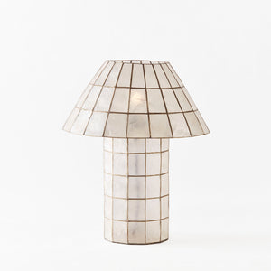 Cornelia bordlampe - Dusty Deco