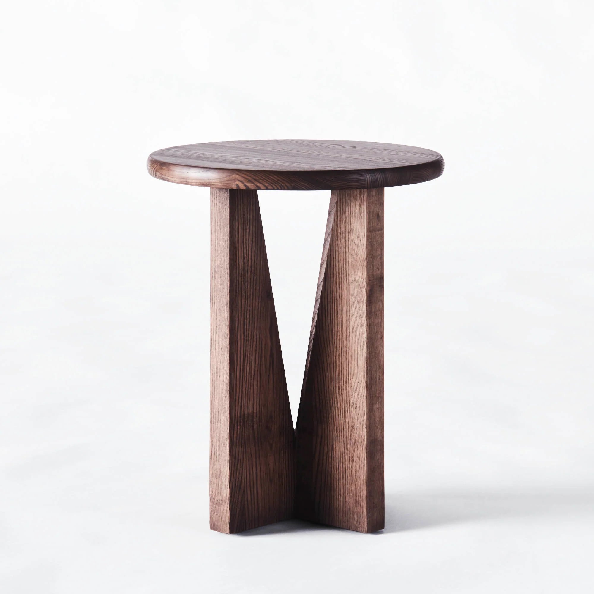 V Side Table - Dusty Deco
