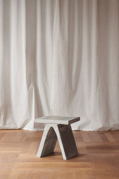 01 Side table - Mengel