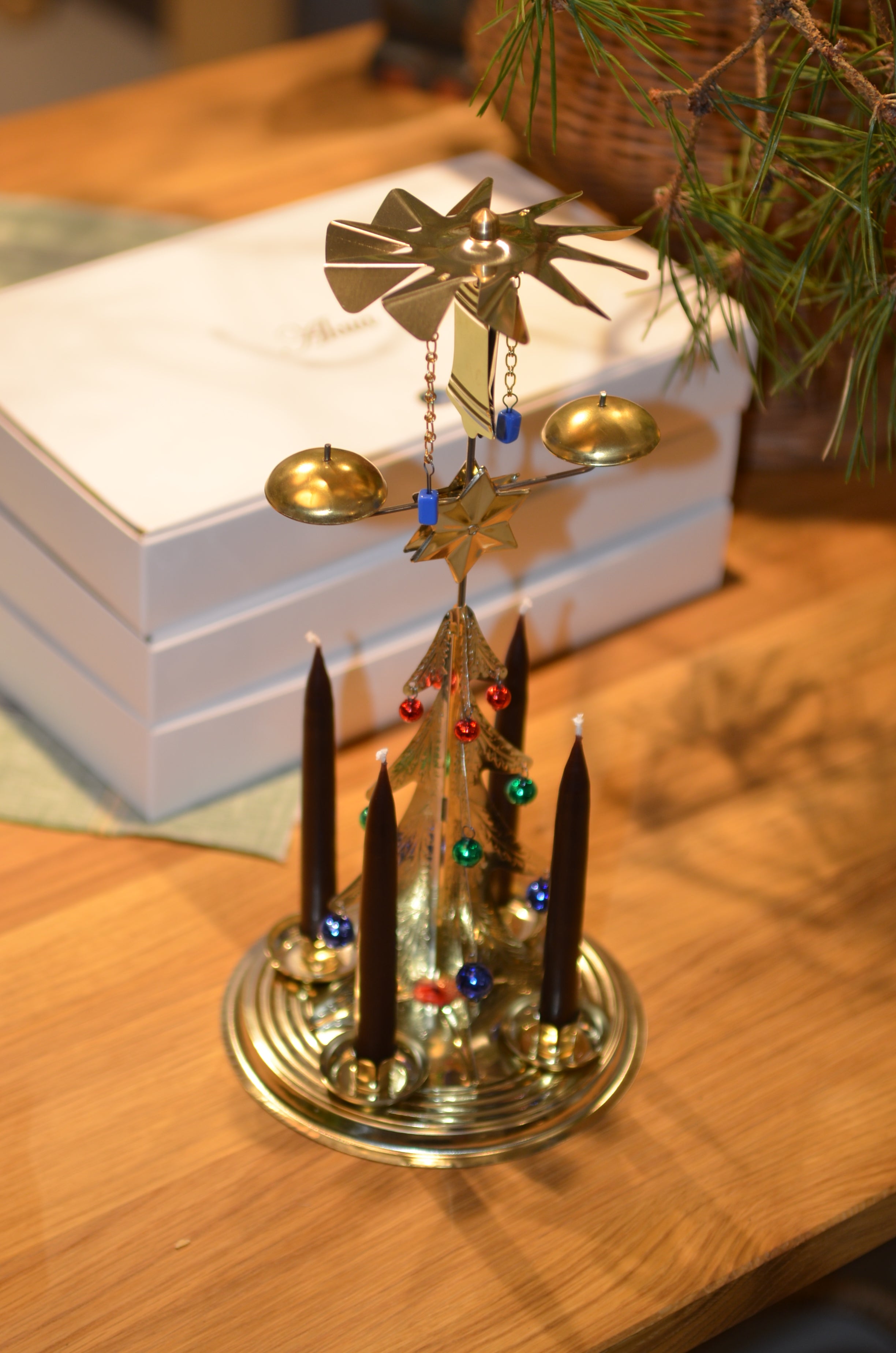 Akua Objects - Gabriel Christmas Ringing Tree