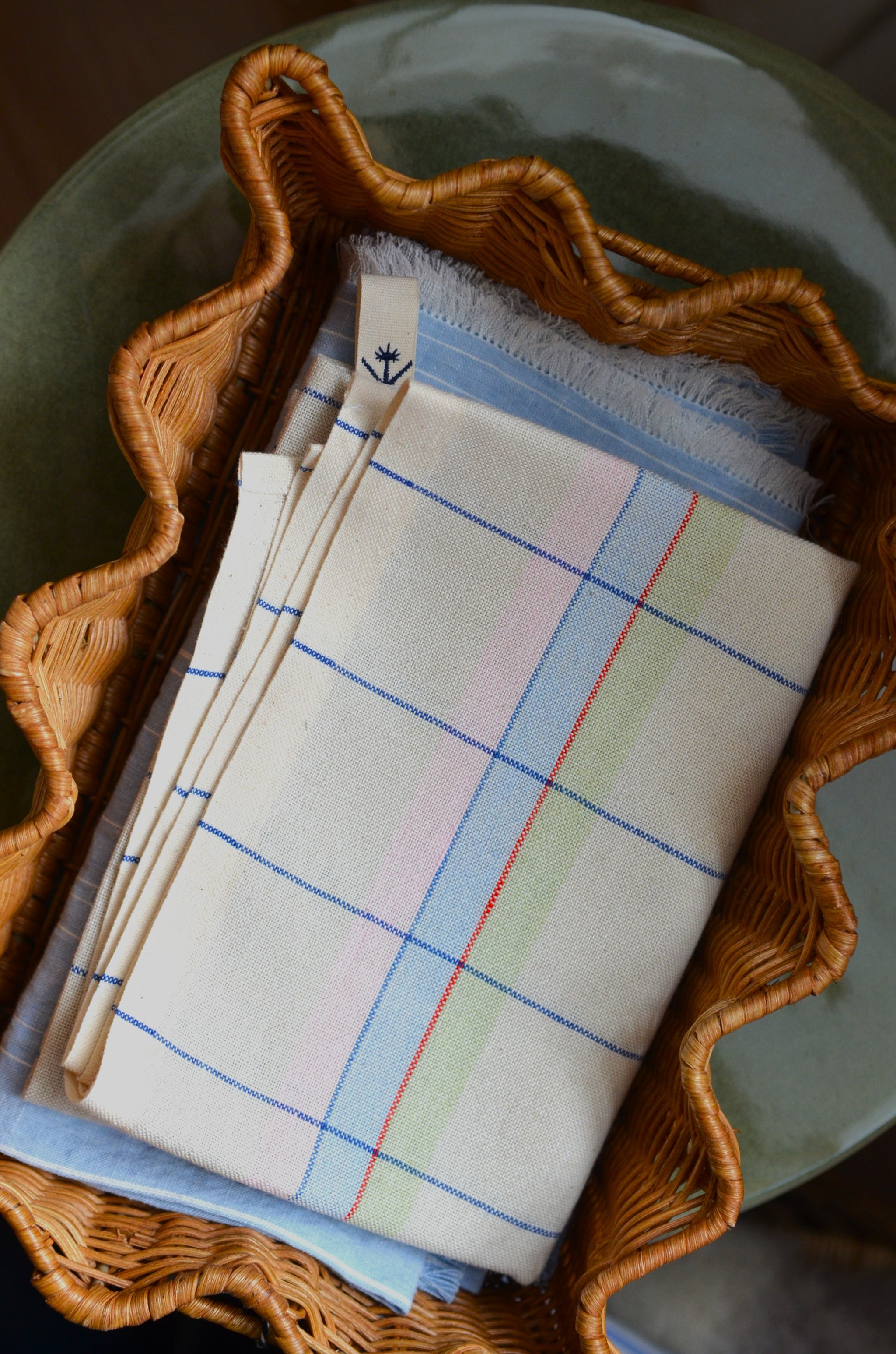 Chiarastella Cattana - Tea towel - Gea