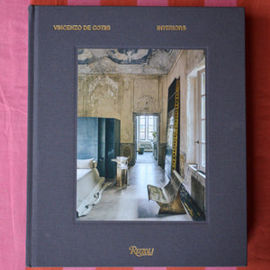 Interiors - Vincenzo De Cotiis - Rizzoli