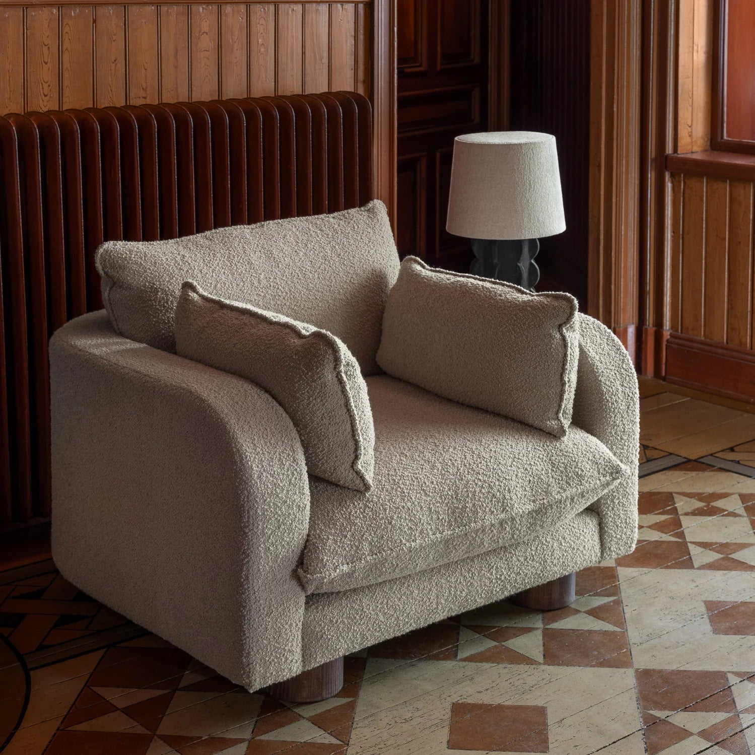 Miles Armchair - Boucle Beiget - Dusty Deco