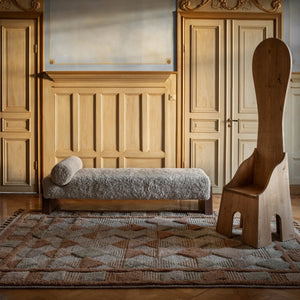 V Daybed - Sheepskin - Dusty Deco