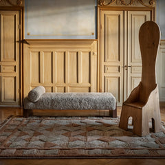 V Daybed - Sheepskin - Dusty Deco