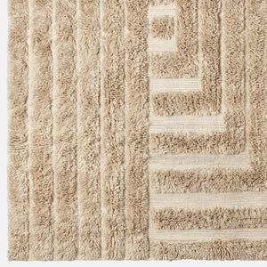 Shaggy Labyrinth Rug - Beige - Dusty Deco