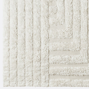 Shaggy Labyrinth Rug - White - Dusty Deco