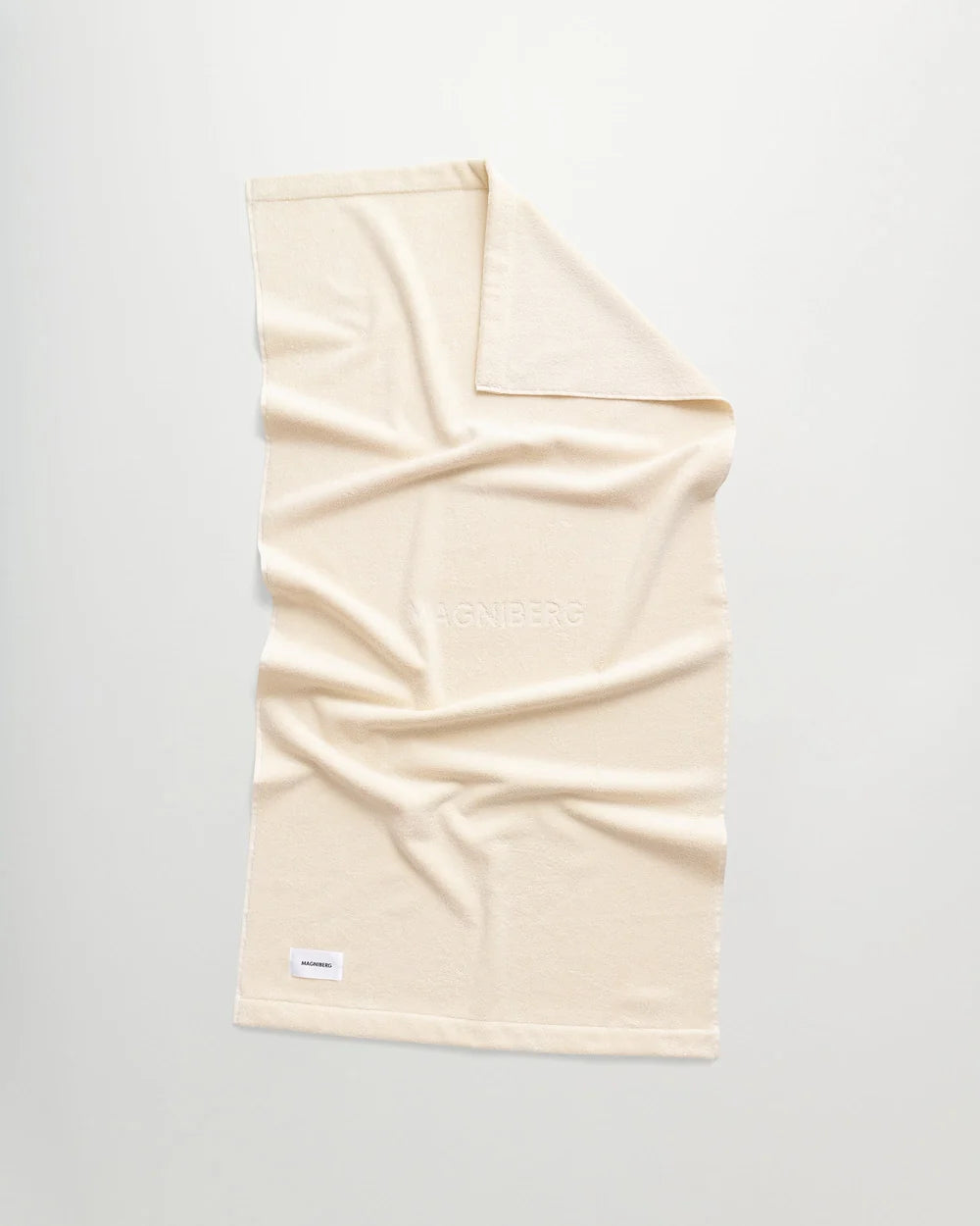 Magniberg - Gelato bathtowel 140x70 cm - Coconut White