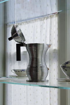 Espresso pot - Pulcina - Induction Red 3 cups - Alessi