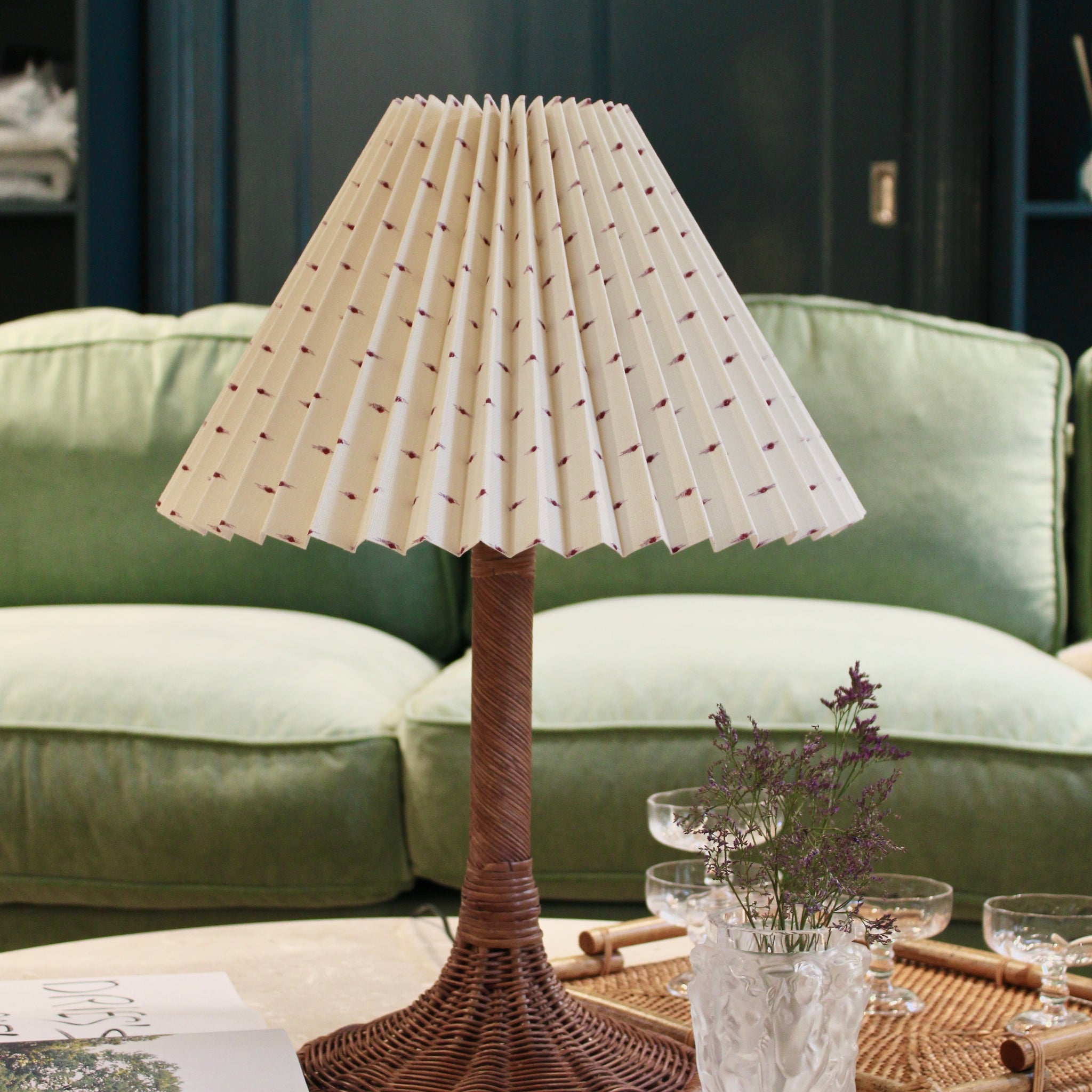 Rattan twisted base - Bordlampe