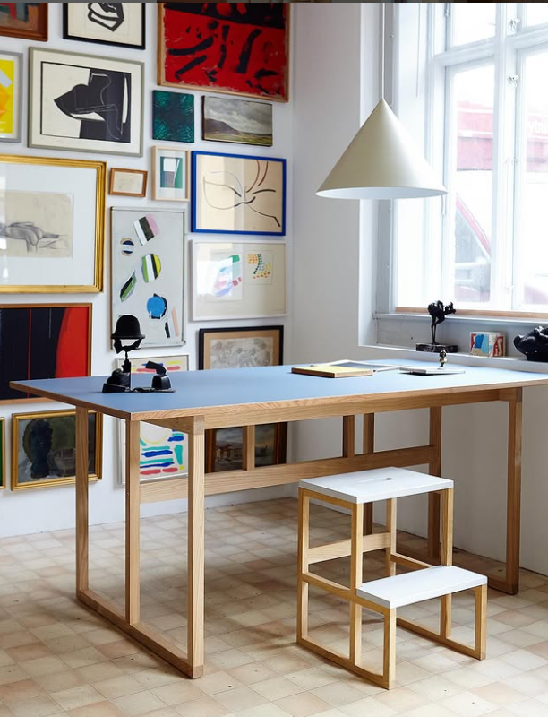 Stillark - Gable Table