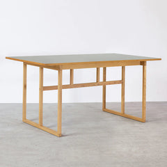 Stillark - Gable Table