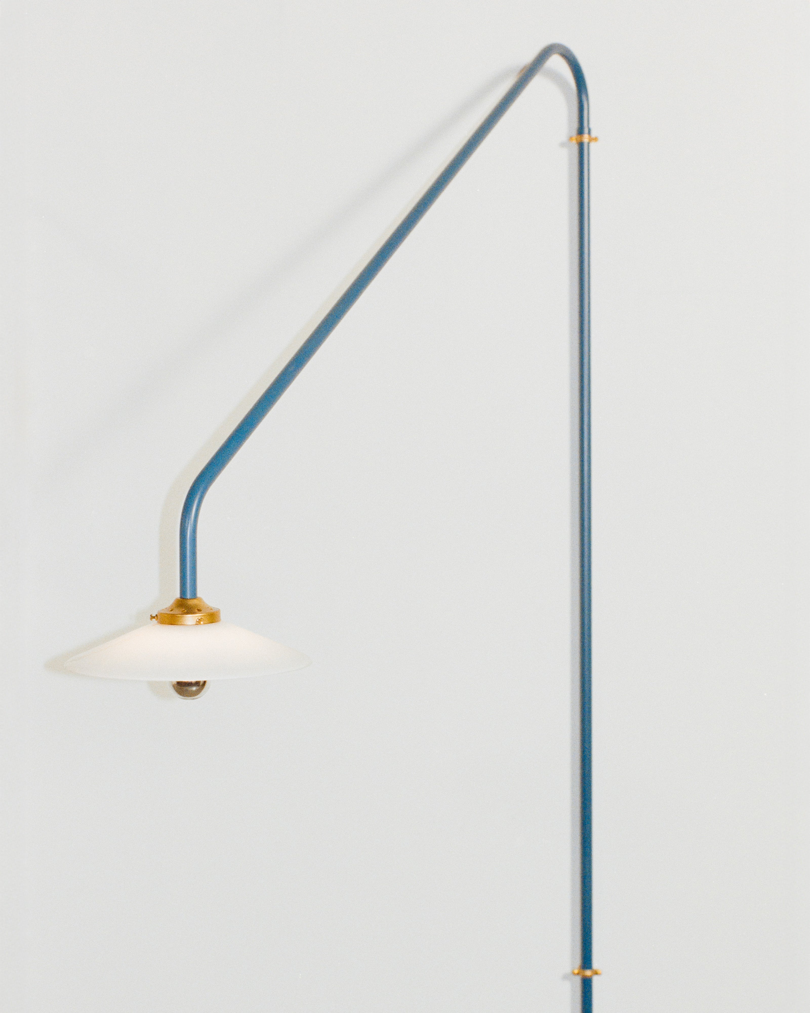 Valerie Objects - Hanging Lamp no 4 - Muller van Severen
