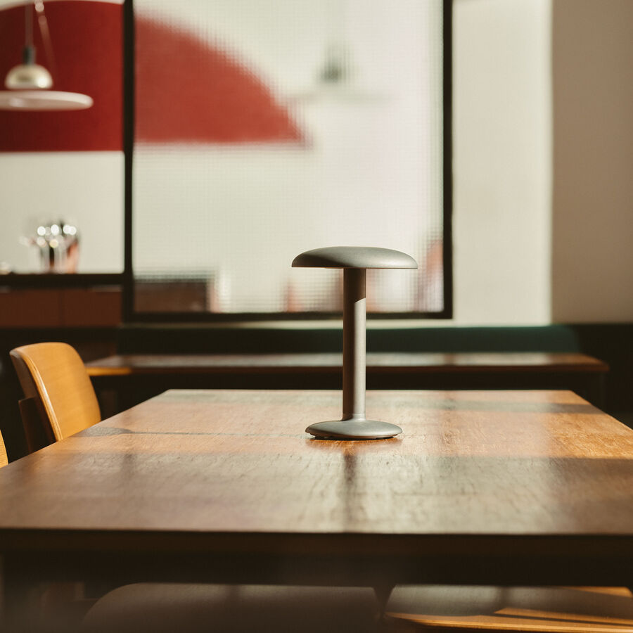Gustave Residential - Flos