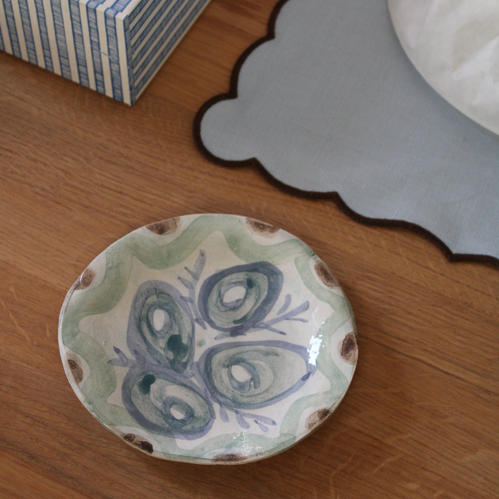 Håndlavet lille tallerken  - 47 - Unika keramik