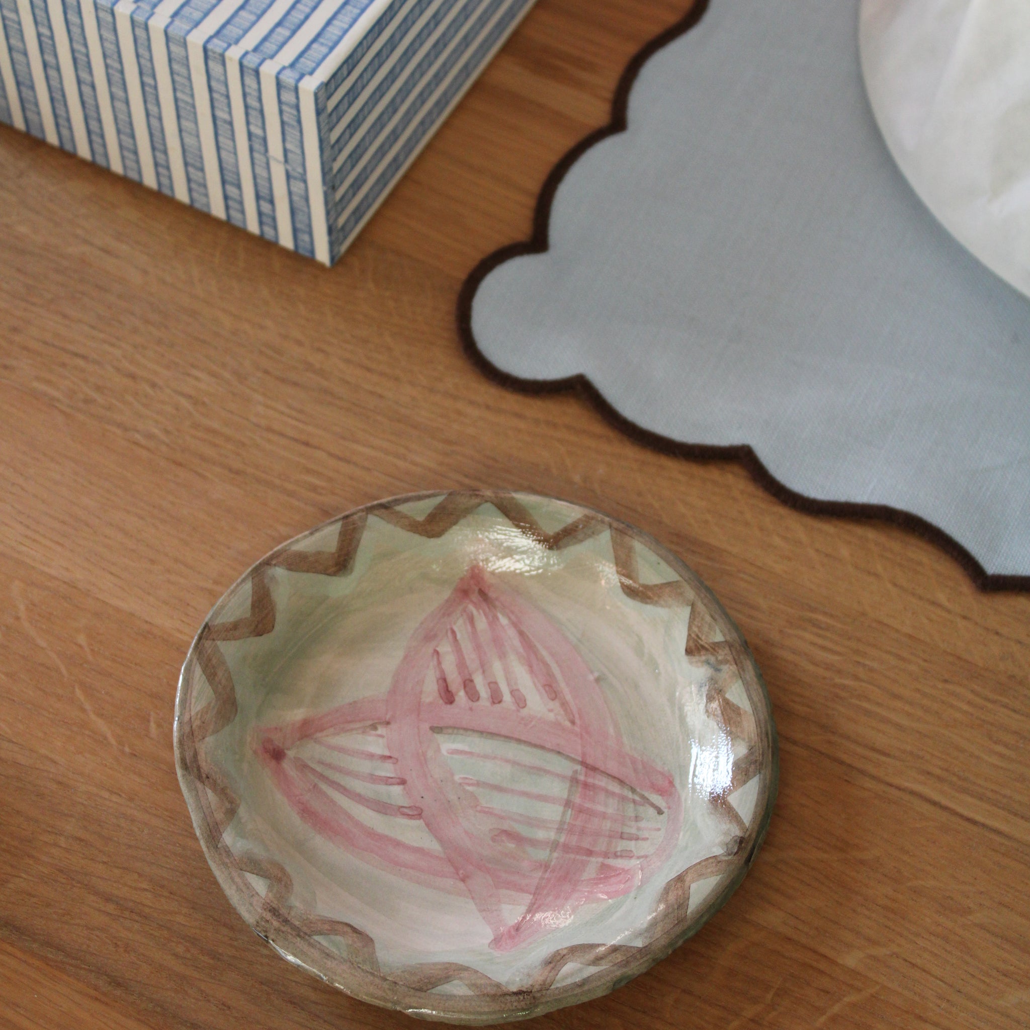 Håndlavet lille tallerken  - 33 - Unika keramik