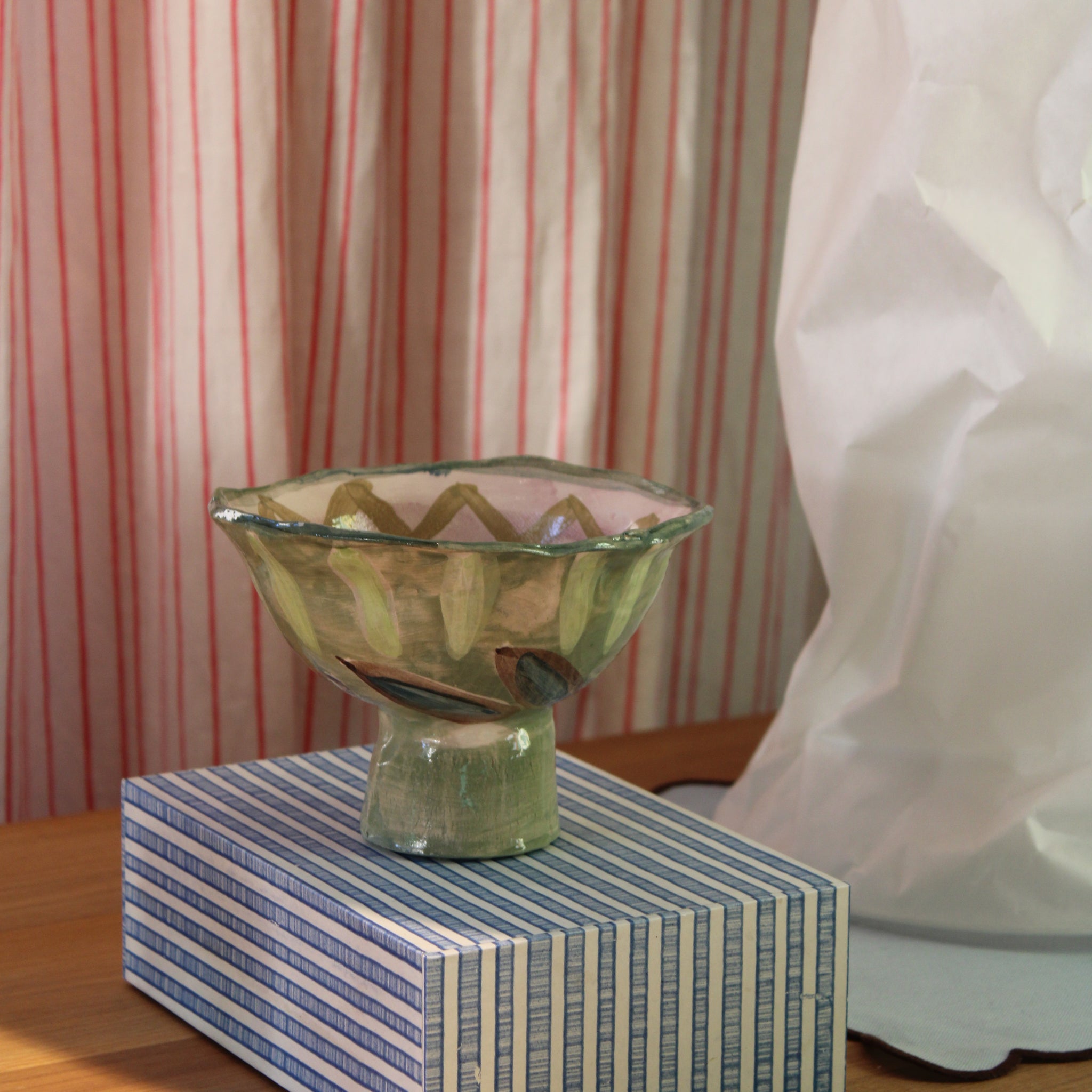 Håndlavet skål på fod - Lille - 6