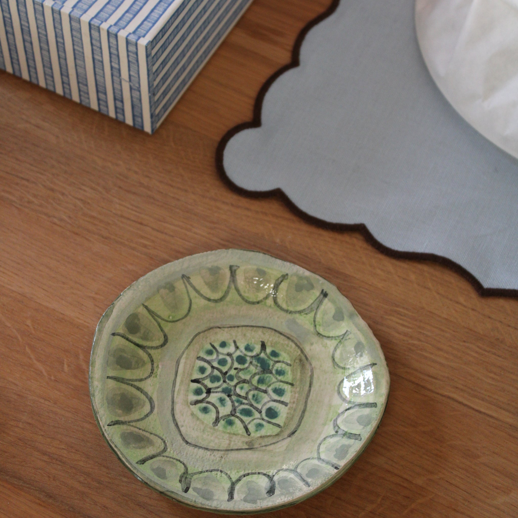 Håndlavet lille tallerken  - 49 - Unika keramik