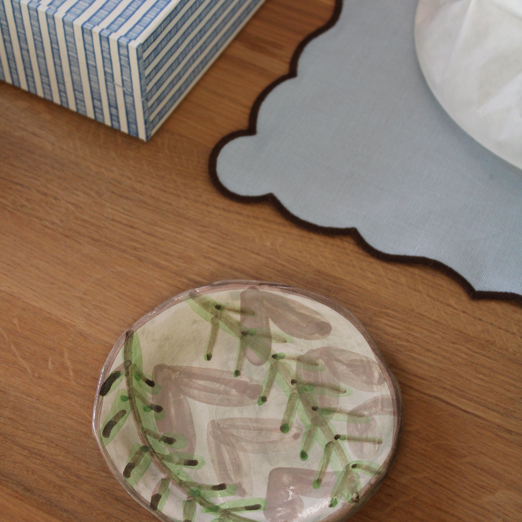 Håndlavet lille tallerken  - 35 - Unika keramik