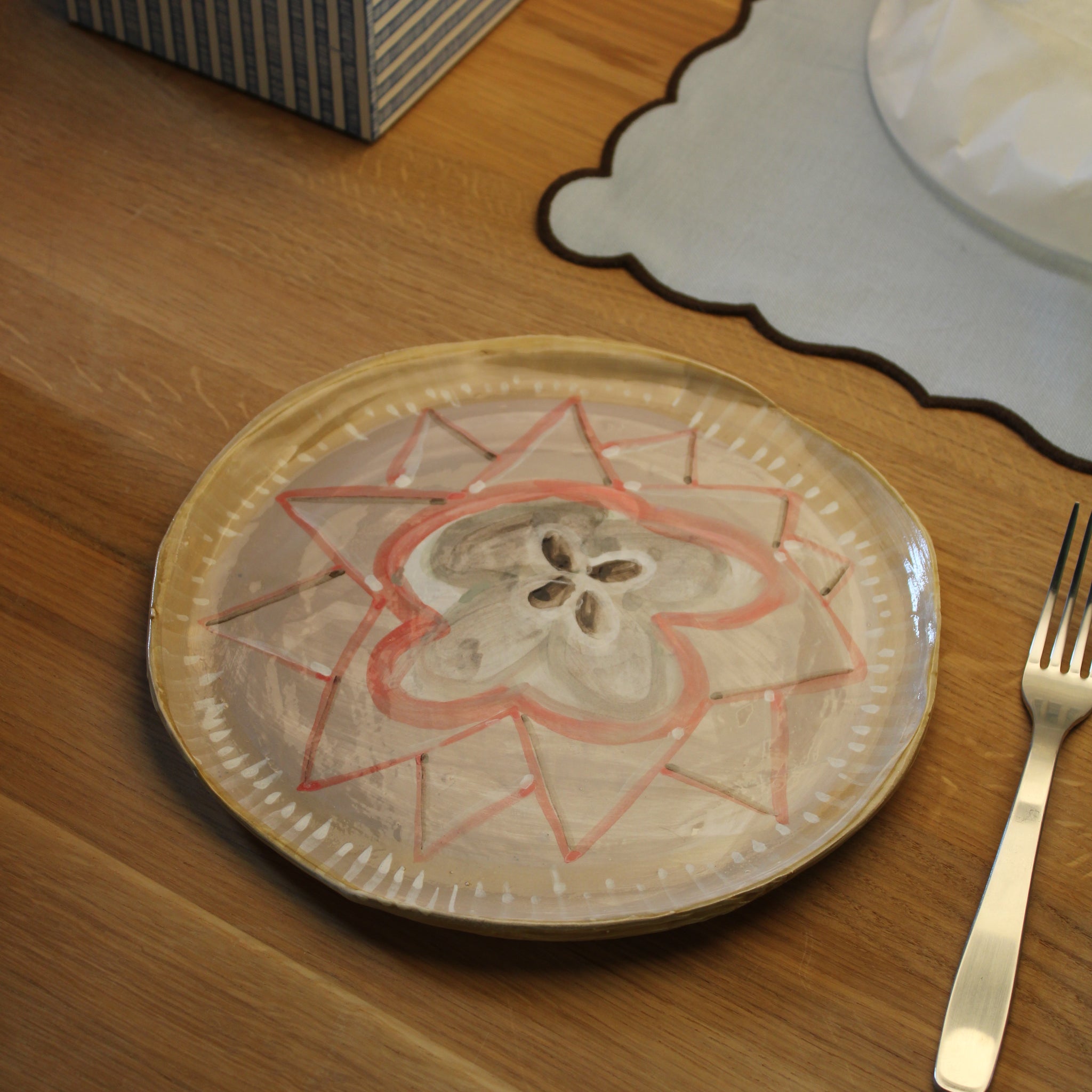 Håndlavet stor tallerken - 20 - unika keramik