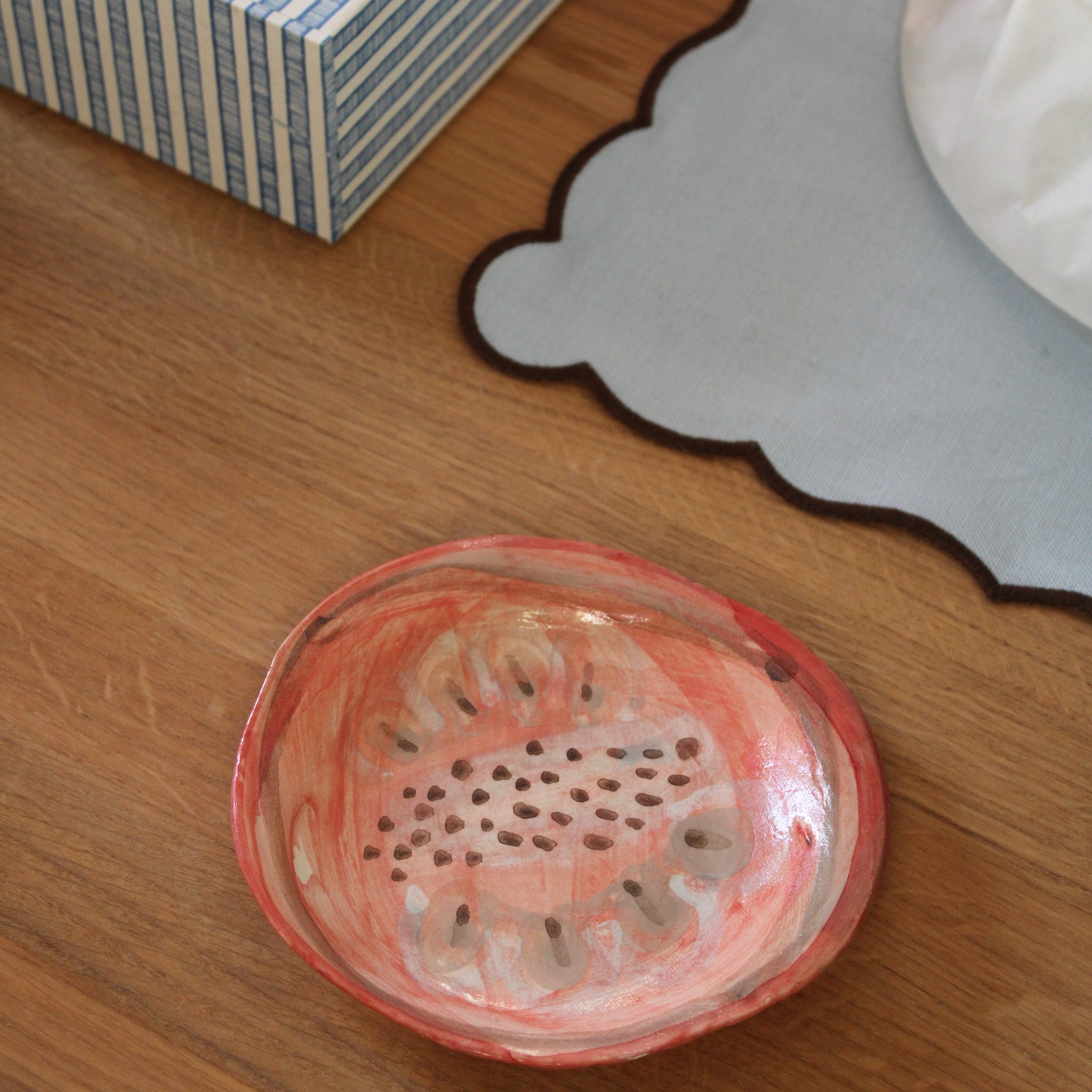 Håndlavet lille tallerken  - 56 - Unika keramik