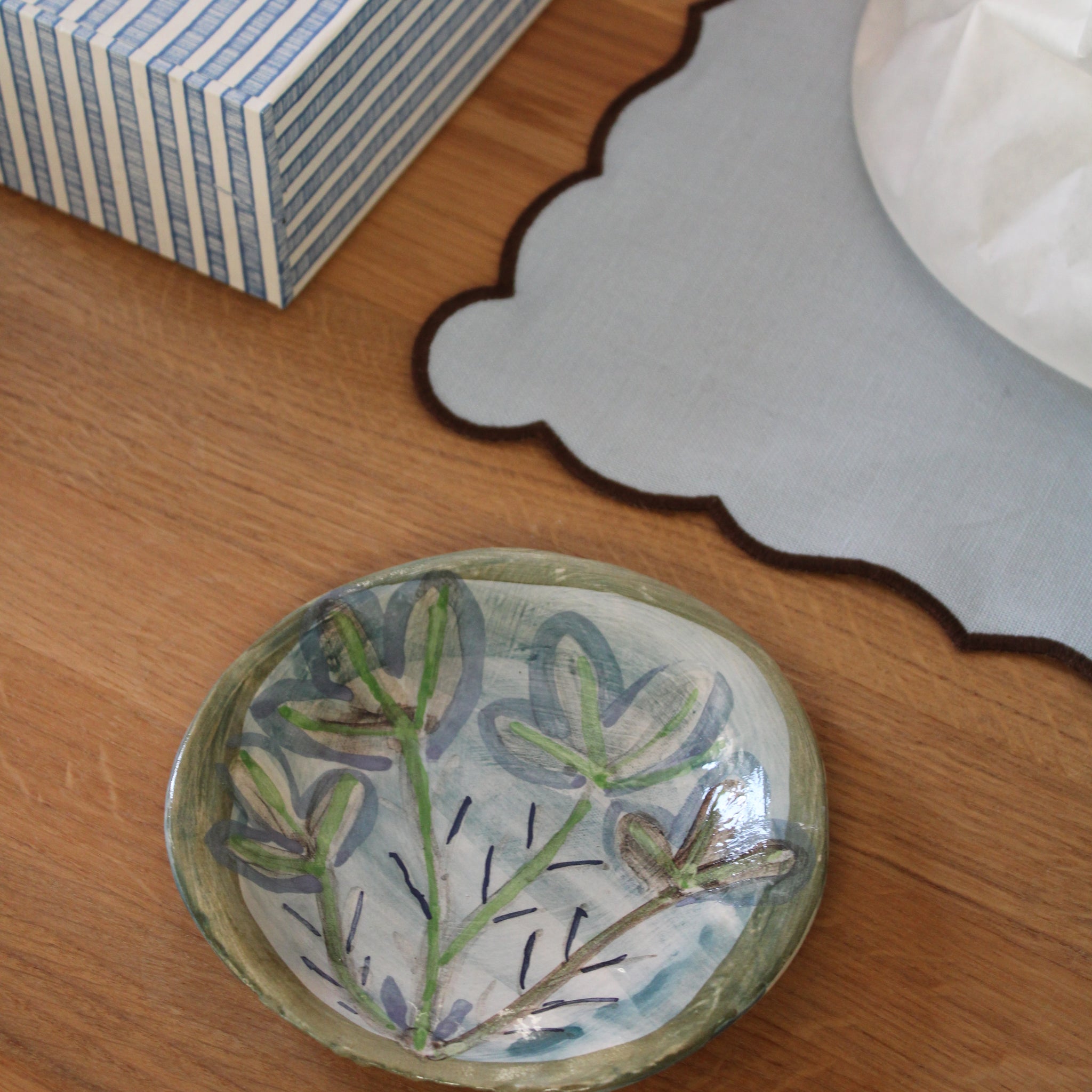 Håndlavet lille tallerken  - 34 - Unika keramik